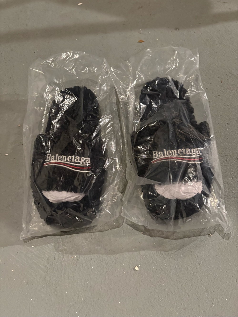Balenciaga Black Sherpa Logo Slide Sandals with Red & White Accent - Picture 6 of 6